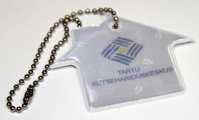 Talon muotoinen heijastin Tartu Kutsehariduskeskus Talon muotoinen heijastin Tartu Kutsehariduskeskus