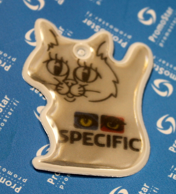 Kissa heijastin Specific Kissa heijastin Specific