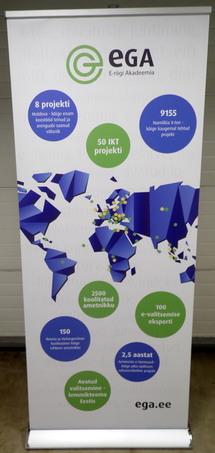 Roll-up Exclusive 850x2000 mm EGA Roll-up Exclusive 850x2000 mm EGA