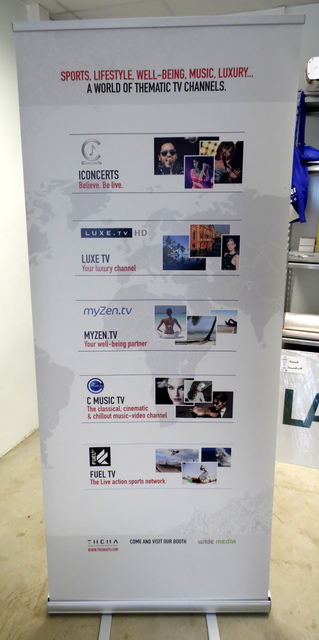 Rollup WIDE MEDIA Rollup WIDE MEDIA