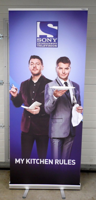 Roll-Up Sony Entertainment Television Roll-Up Sony Entertainment Television