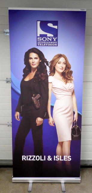 Roll-Up Sony Entertainment Television Roll-Up Sony Entertainment Television