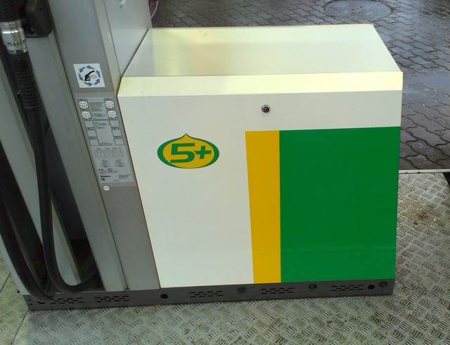 Huoltoasema tarrat Huoltoasema tarrat