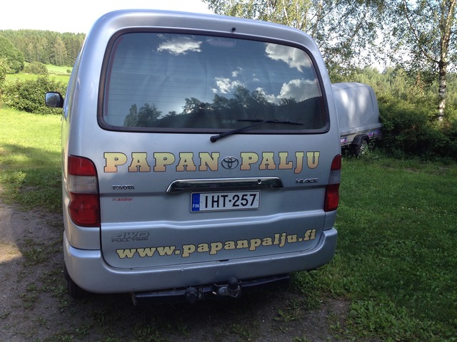 Autontarrat Papan palju ja karavaani