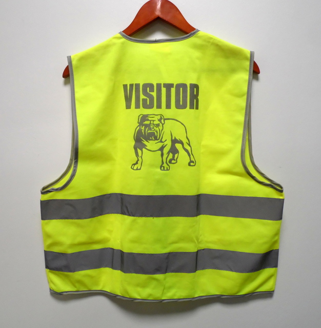 Heijastavalla painatuksella heijastinliivi Heijastavalla painatuksella heijastinliivi