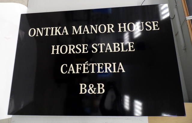 mainoskyltti Cafeteria B&B mainoskyltti Cafeteria B&B