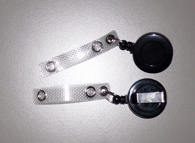 Kinnitykset yo-yo korttille