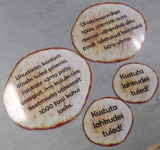 PVC kyltti tarralla PVC kyltti tarralla