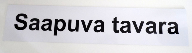 5 mm PVC kyltti tarralla 5 mm PVC kyltti tarralla